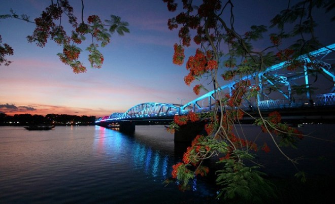 Danang to Phong Nha by private car