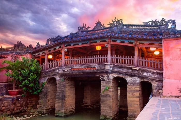 Hue-Danang-Hoian Day Tour