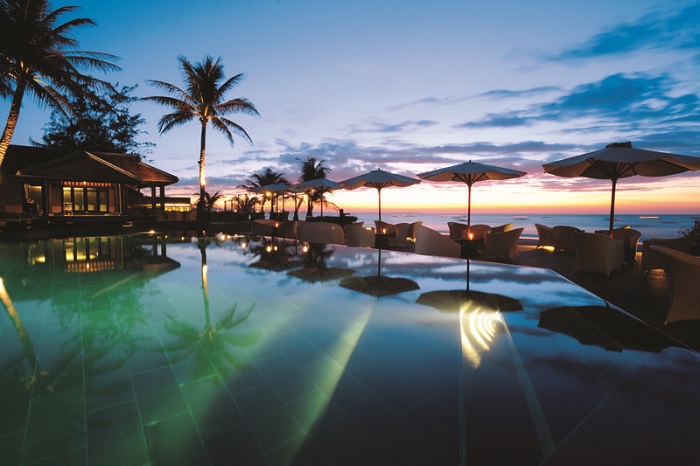 Dalat to Muine by private car hire Dalat to Muine by private car hire