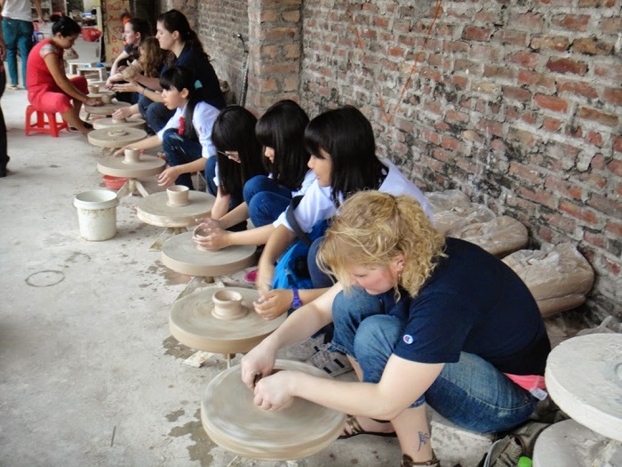 Bat Trang Ceramic Village Tour